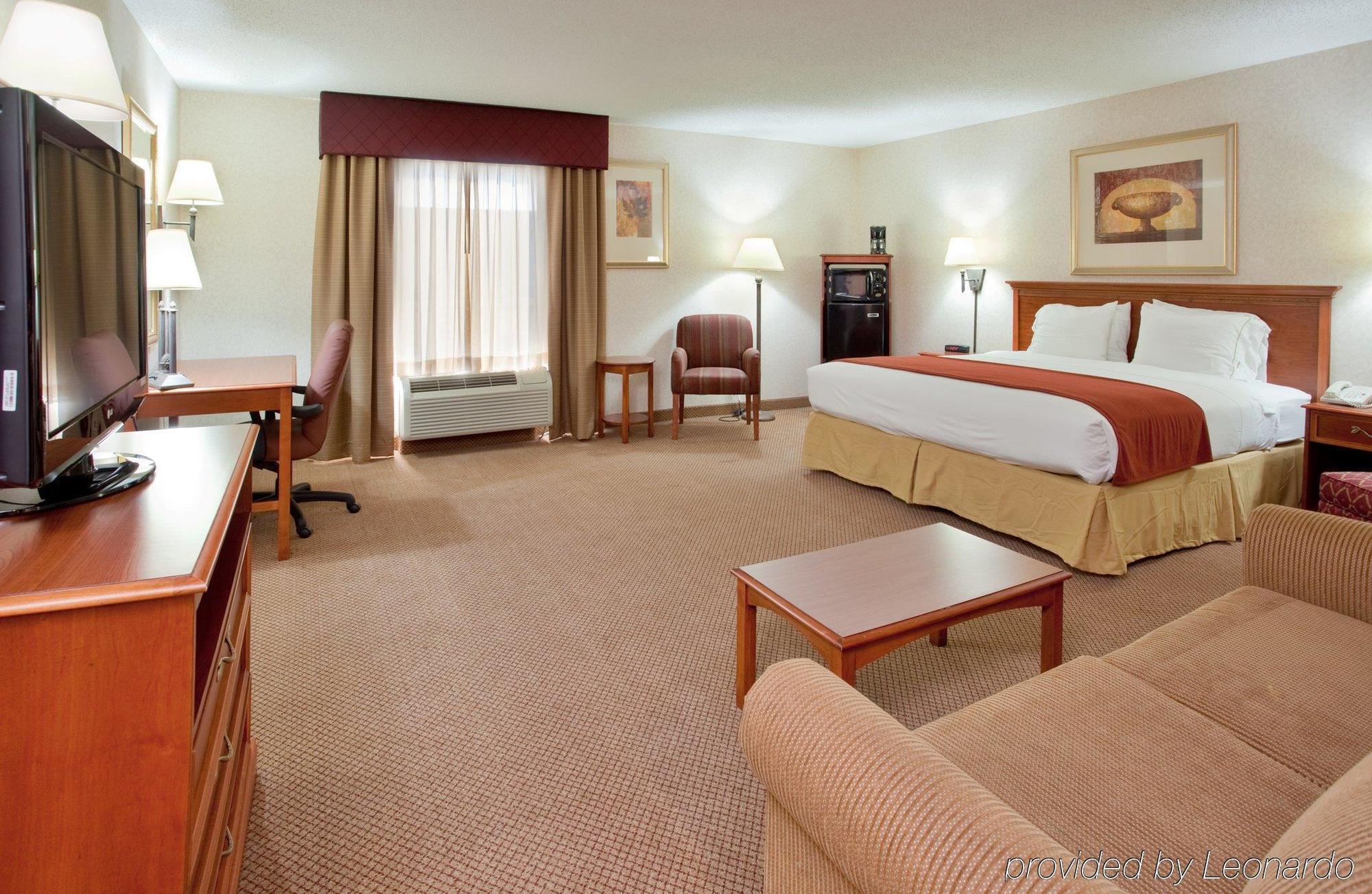 Seasons Inn & Suites Highland Pokoj fotografie