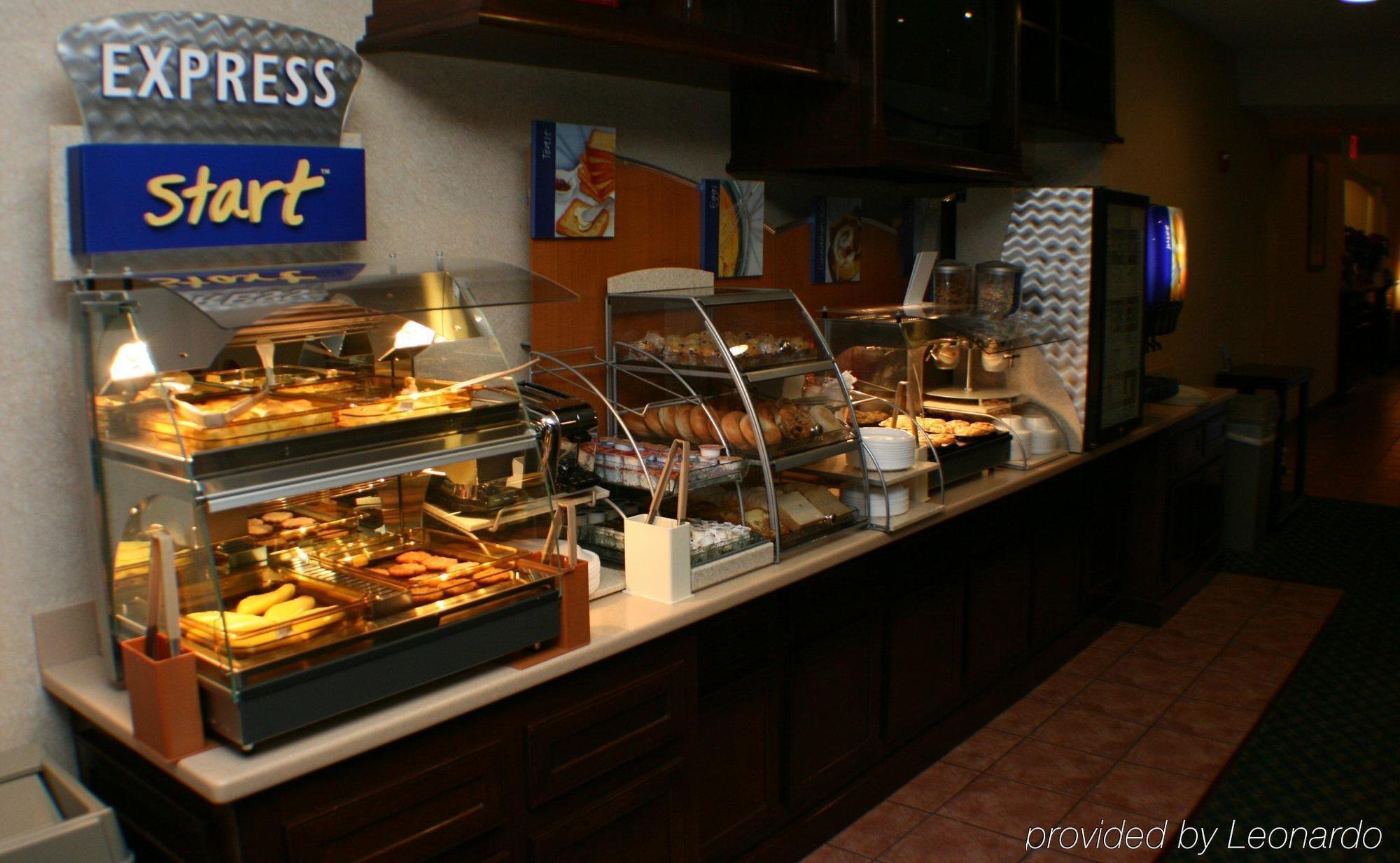 Seasons Inn & Suites Highland Restaurace fotografie