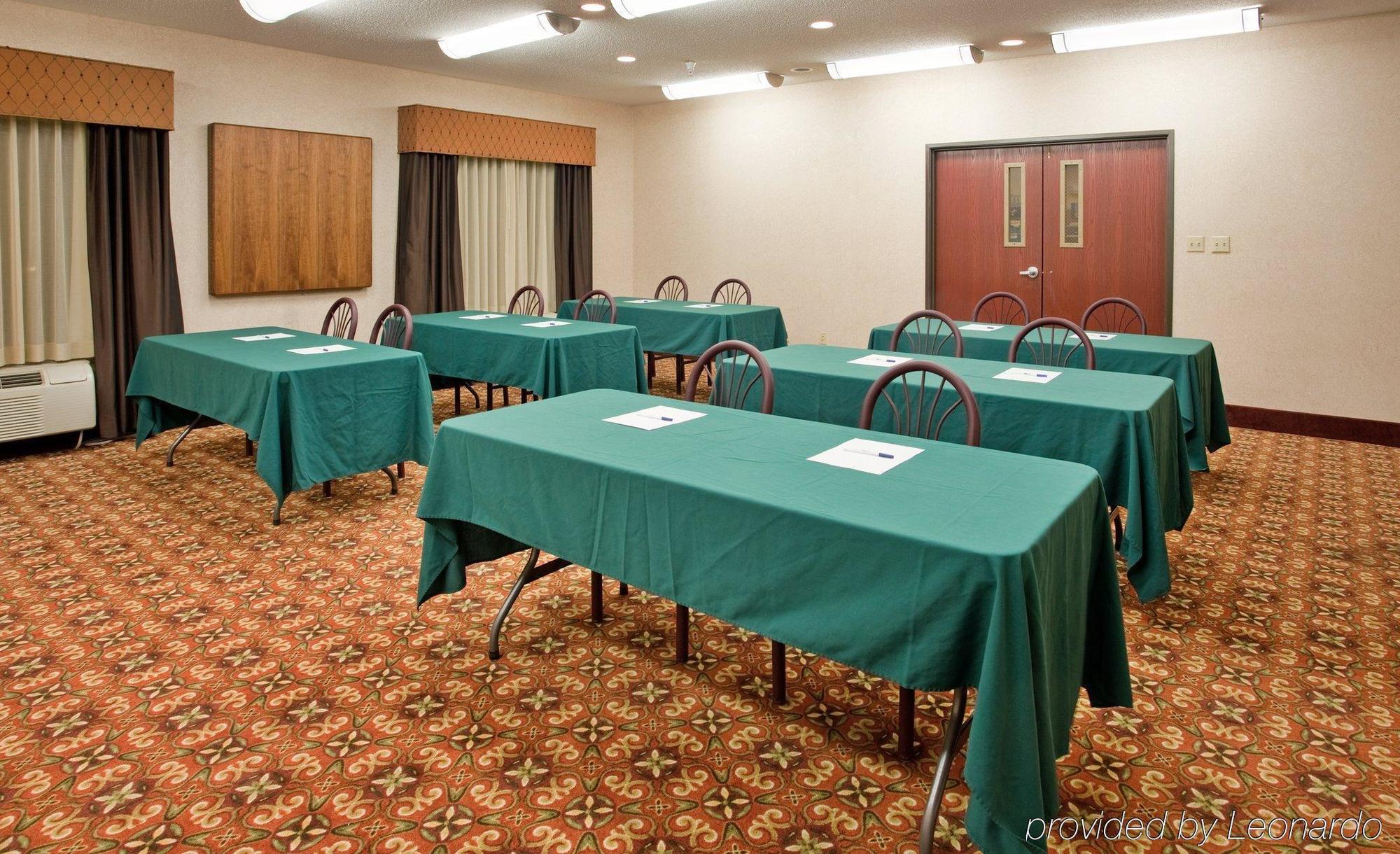 Seasons Inn & Suites Highland Zařízení fotografie